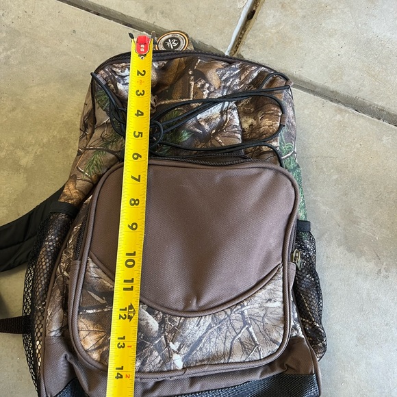 Realtree backpack - Picture 6 of 7